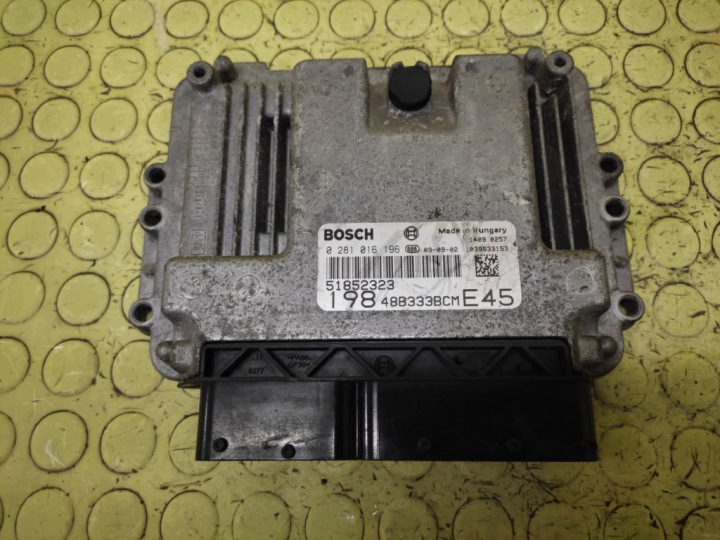 FIAT BRAVO II 1.6 D centralina motore 0281016196