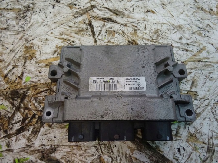 RENAULT THALIA II 2 1.2B Centralina 8200672654