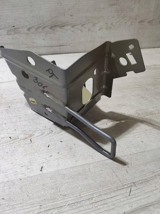 Peugeot 308 2019 Arrière Bouche buse Droit Support plaque kanapy