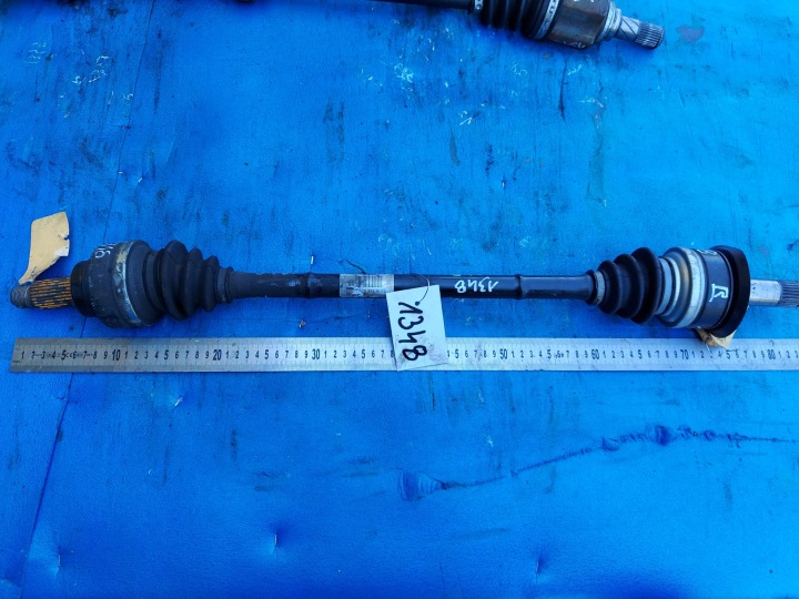 Antriebswelle BMW F36 420 und rechts heck 7628252