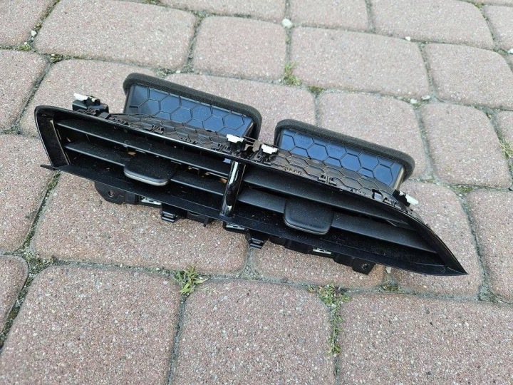 grid air conditioning devices nadmuchu central of the dashboard consoles Opel Corsa F 98296419XU
