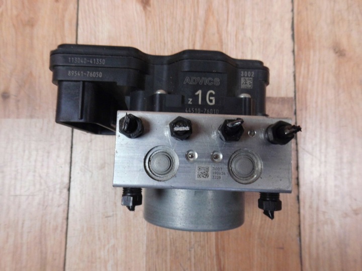 LEXUS UX250H POMPE ABS 44510-76010 89541-76050 113040-41350