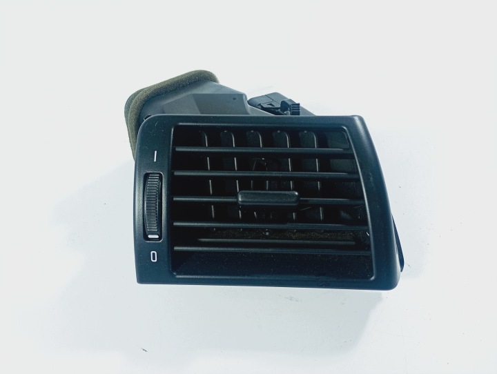 bouche aération tableau bord de l'air droit passegers OE 8361898 BMW 3 III E46 02-05