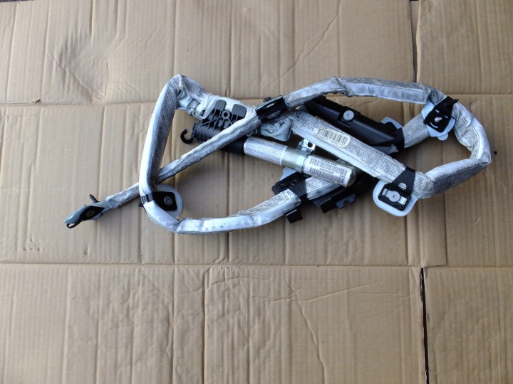 Airbag Airbag toit rideau Droit bmw e91 2007r 6966860