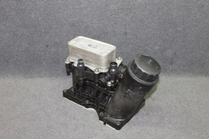 BMW F10 F01 E70 F15 F16 M550DX M50DX N57D30C 381KM - olajszürötarto
