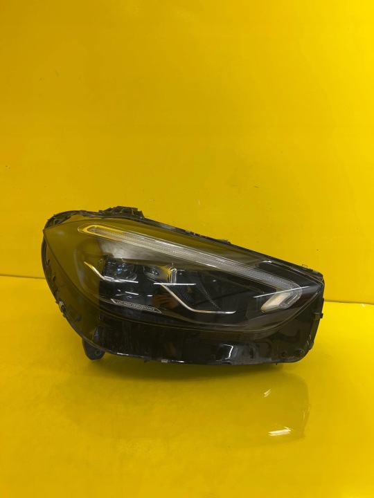 Licht rechts Mercedes C-klasa W206 Full Led A2069067203