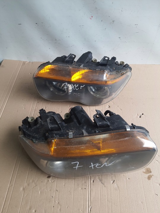 BMW 7 E65 E66 01-04 Licht rechts XENON UK