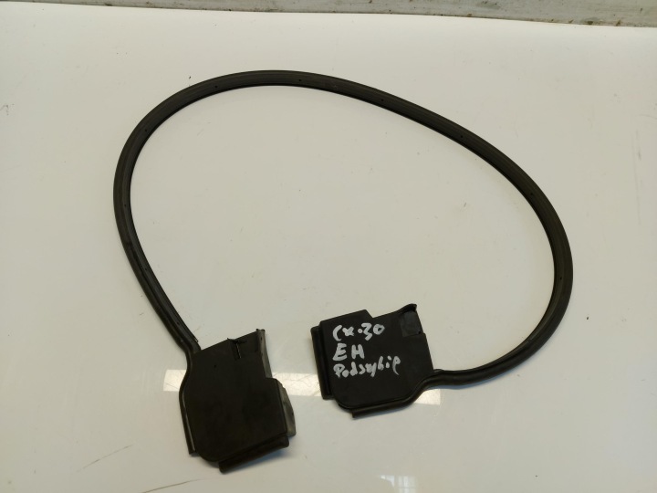 MAZDA CX30 Joint Sous vitre