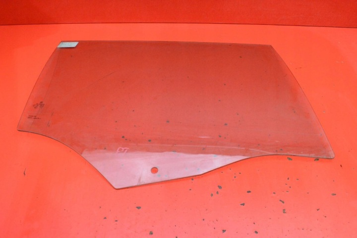 window side right rear part rear VW PASSAT B8 KOMBI 14-20