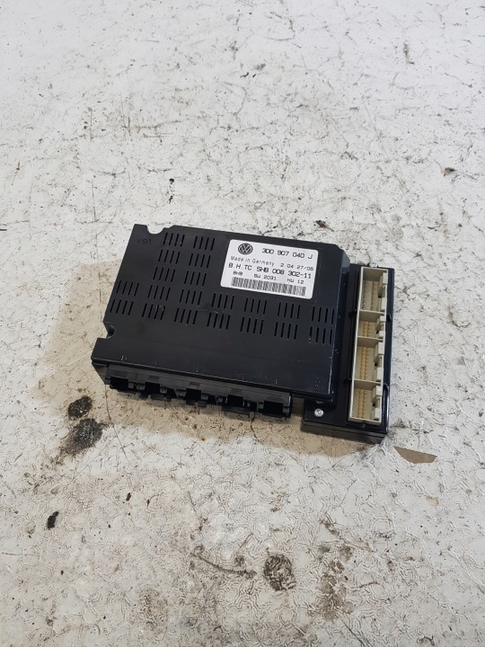 control unit module of the air conditioning VOLKSWAGEN PHAETON 3D0907040J