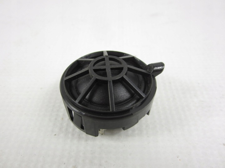 speaker glosniczek door Mercedes W212 W221 HARMAN Logic7
