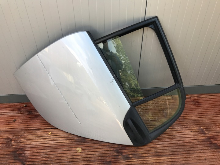 Portière Gauche Arrière SMART FORFOUR et EUROPA