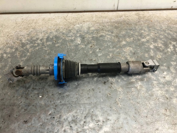 Barre Colonne de direction MERCEDES W205 KOMBI A2054620478