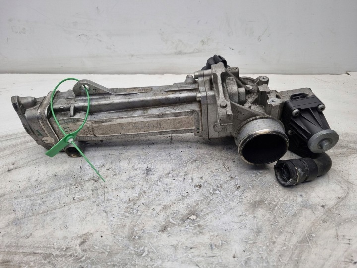 radiator of the gas EGR 505906010 VOLVO V60 and S60 II S80 II 2.0 D3 D5204T