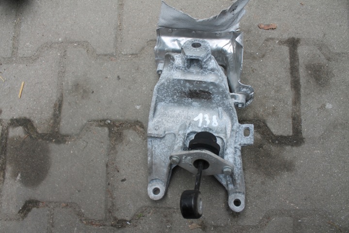 138. holder engine mount AUDI 4M0199308BO