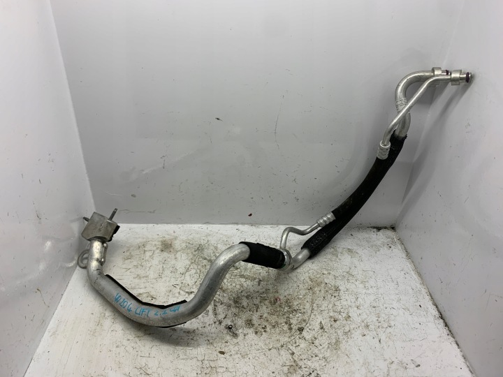 Tuyau Conduit pieces tuyaux Tuyau flexible Climatisateur air conditionné A2048304716 MERCEDES W204 COUPE LIFT (11-14)