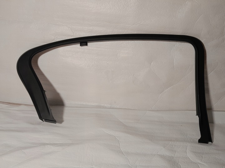 BMW 7' G11 LCI moulding door left rear part 7357459