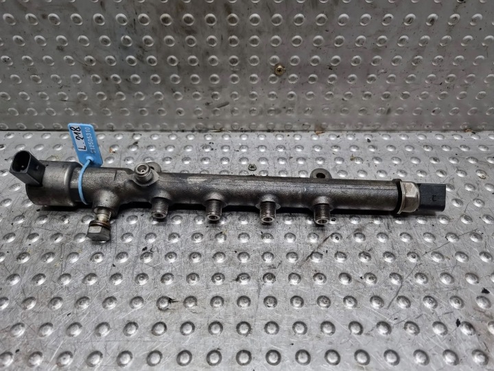 vstrekovacia rampa snímač A6510700495 MERCEDES W117 W176 W212 2.2 CDI