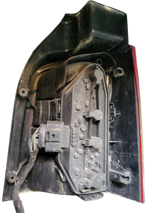 Platine porte ampoule feux Gauche Arrière VOLKSWAGEN T5 7H0945257A