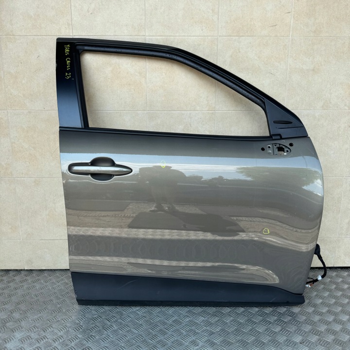 Portière Avant Droit TOYOTA YARIS CROSS HYBRID 2023 ROK