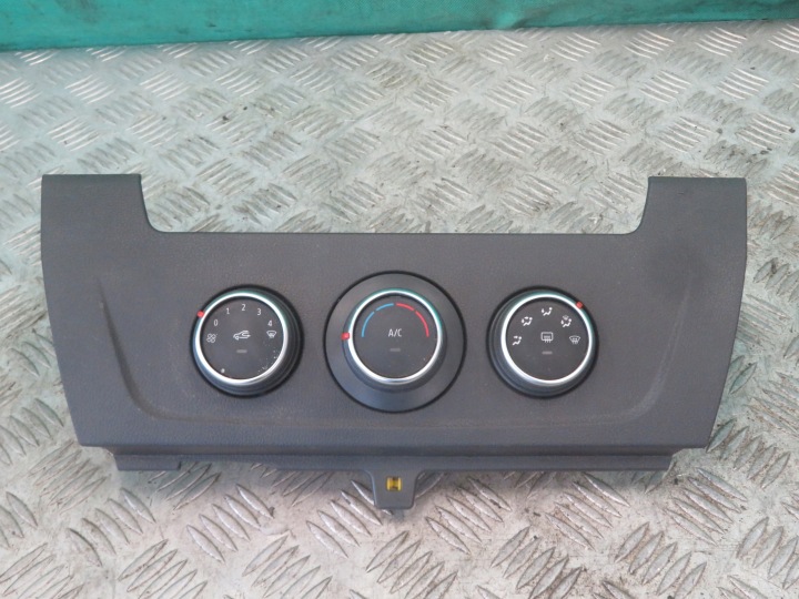 PANEL klími klimatizaci RENAULT MASTER OPEL MOVANO 22R 275106521R