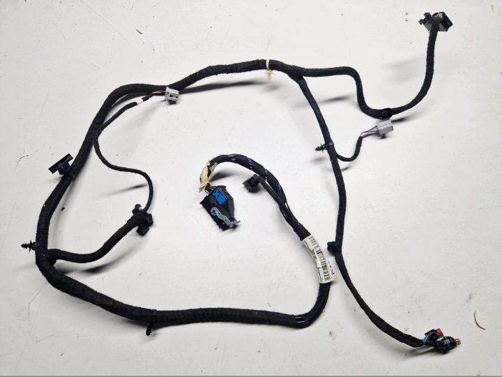 svazek vedení KABEL USB FORD B-MAX BMAX AV1T14C575