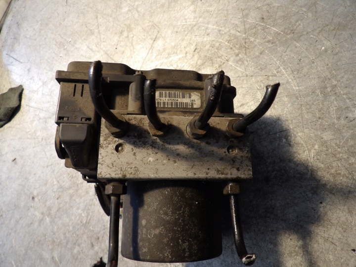 FIAT PUNTO II PUMPA ABS 1,3JTD 0265800315 0265231331