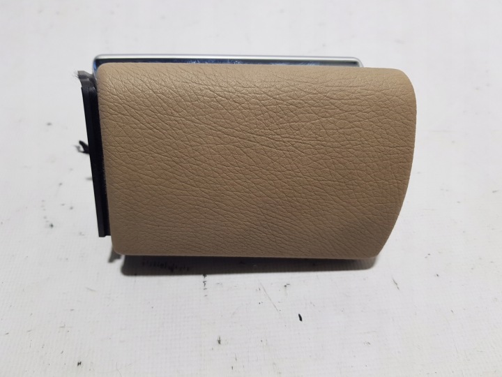 Cendrier Boîte a gant passager Gauche Arrière MERCEDES W221 2218210714