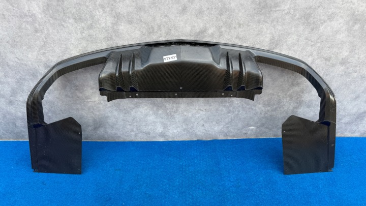 CADILLAC CT5 CT5-V DYFUZOR SPOILER der Stoßstange heck CARBON 1501000128 STY/031