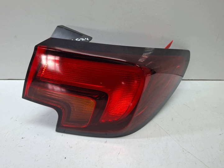 světlo zadní pravá 39099015 OPEL ASTRA K HB 2015