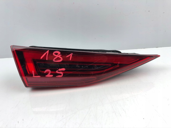 AUDI A3 8Y0 2020- 8Y0945307 Licht links heck links hinten heckklappe kofferraumdeckel LED