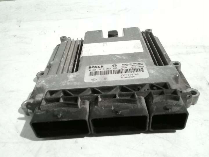 Renault Scenic III 3 Computer Bedienteil 0281018284
