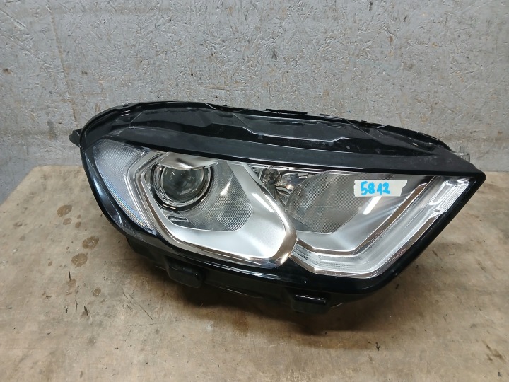 Licht vorne rechts FORD ECOSPORT Linse LIFT 17- GN15 13W029 JE