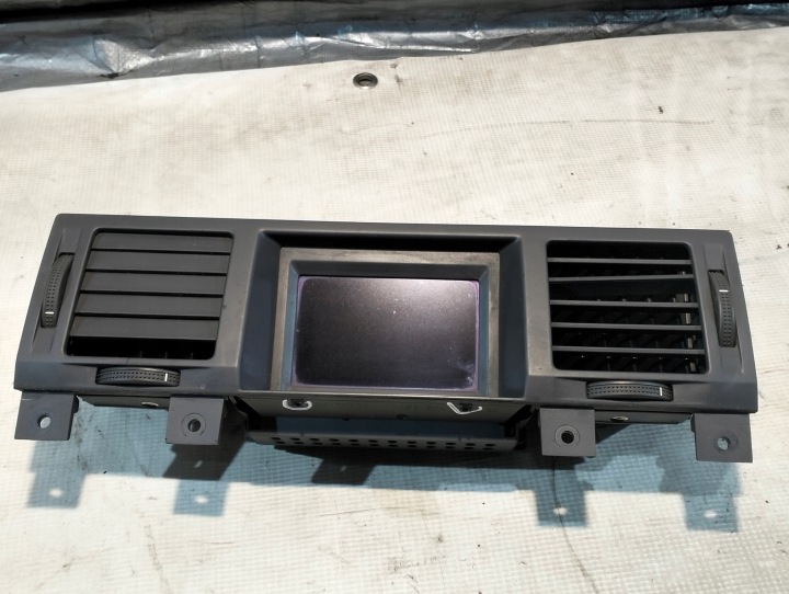 Bildschirm, Z KRATKAMI des lüfters OPEL VECTRA C 2002r 1.8 16V 90KW OE 13117636