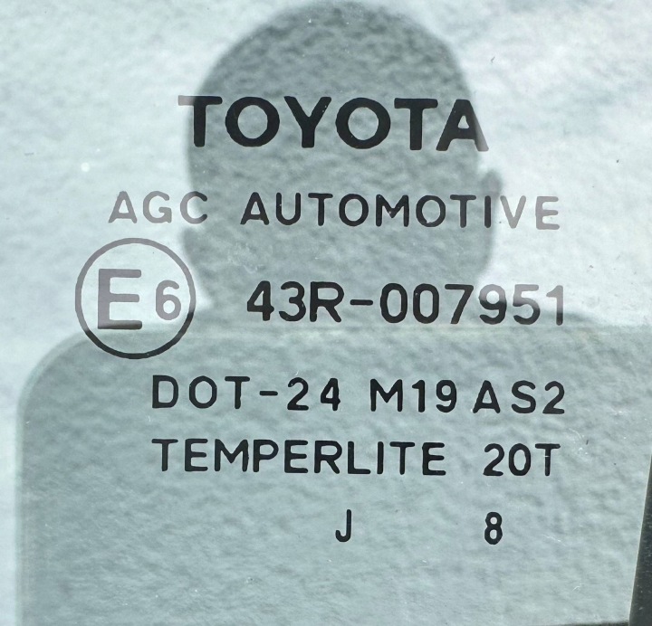 PORTE ÉTRANGÈRE TOYOTA YARIS II (2006-2011) En COULEUR 3P0 (82um) 14