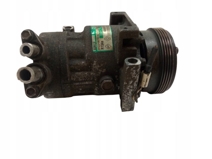 Compresseur Climatisateur air conditionné 8200037058 1.1 1.2 Renault Clio II (1998-2012)