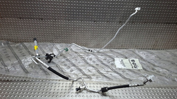 Conduit pieces tuyaux Climatisateur air conditionné 51926963 FIAT 500 1.3 MJET 2007