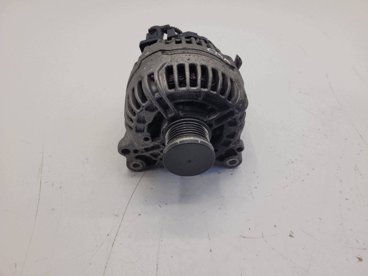 POLO IV V IBIZA IV LEON II A1 8X BEETLE 5C ALTERNATOR 1.2 TSI 03F903023D