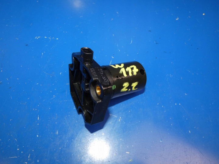 MERCEDES CLA W117 A W176 B W246 GLA W156 2.2 CDI sensor of the level oil