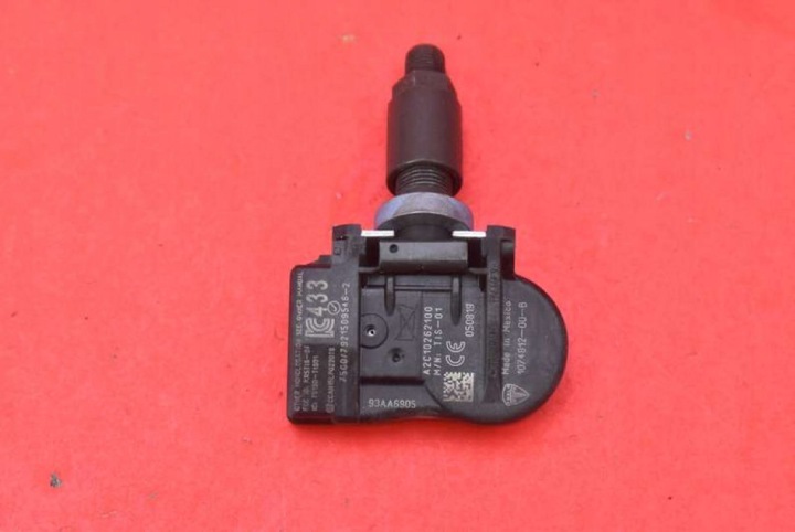 sensor of pressure W OPONACH 1074812-00-B TESLA MODEL S LIFT 16-21