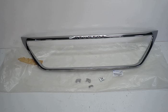 PEUGEOT 5008 3008 II 16- chrom griglia 9816441277