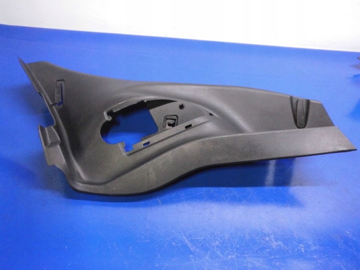 copertura GREMBIALINA KANAPY Destra posteriore FIAT TIPO II 16-23 ROK