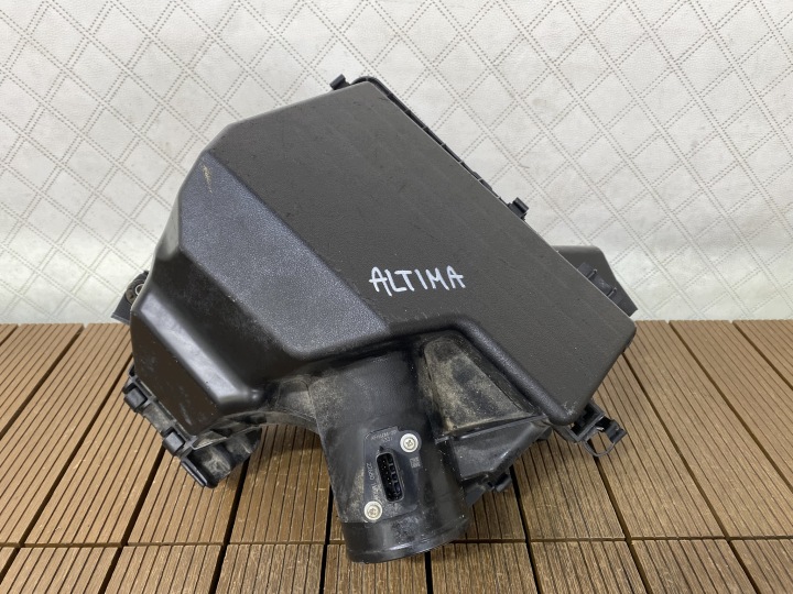 NISSAN ALTIMA L33 12-17 2.5i cover of a filter, air flow meter 3TA0A