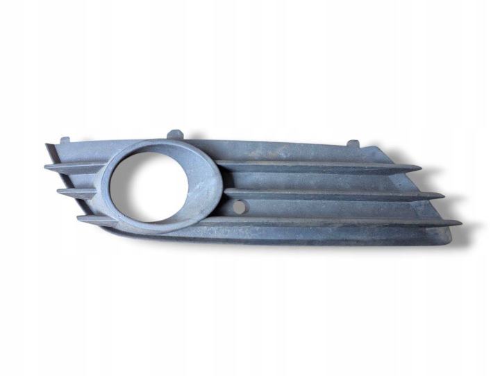 side grid of a bumper right side Opel Astra H 2005 13126026