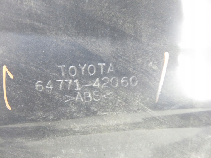 TOYOTA RAV 4 II ( A2 ) 6477342030 6477142060 7
