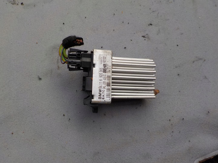opornica of the heating bmw x3 e83 6920365