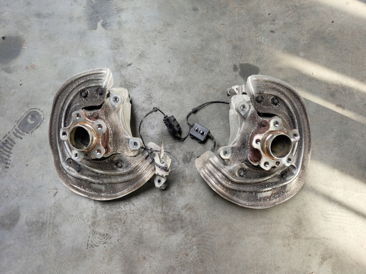 BMW Z4 G29 otoč předek pravá levá 6878614 6878613