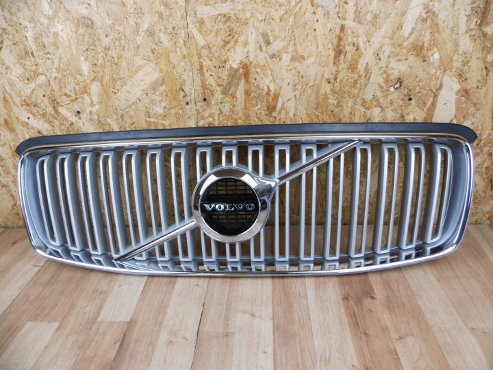 Volvo XC90 II 2015+ maska 31383933 31425935 31425931 31425095