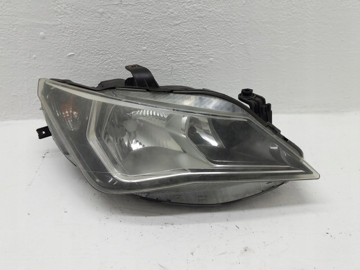 SEAT IBIZA IV 6J LIFT REFLEKTOR light front front right 6J1941006F OEM
