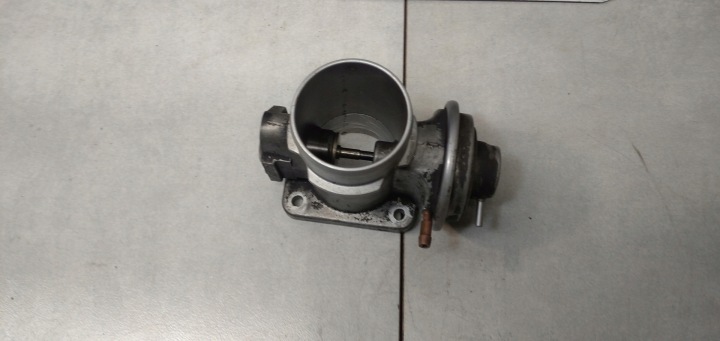 Vanne EGR BMW 3 E36 318 TDS 2248139